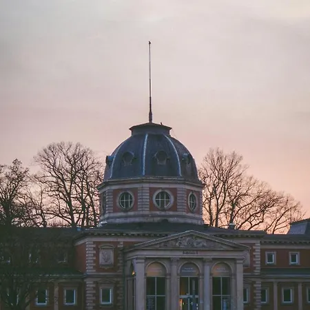 Savon#2 - Innenstadt Netflix-kueche-parking-wlan-kingsizebett-loggia Appartamento