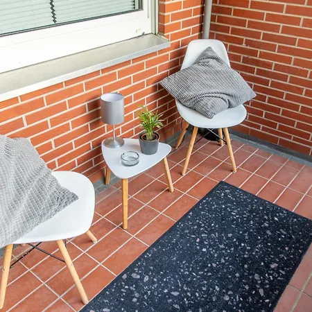 Savon#2 - Innenstadt Netflix-kueche-parking-wlan-kingsizebett-loggia * באד אויינהאוזן