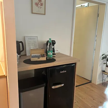 Savon#2 - Innenstadt Netflix-kueche-parking-wlan-kingsizebett-loggia * באד אויינהאוזן