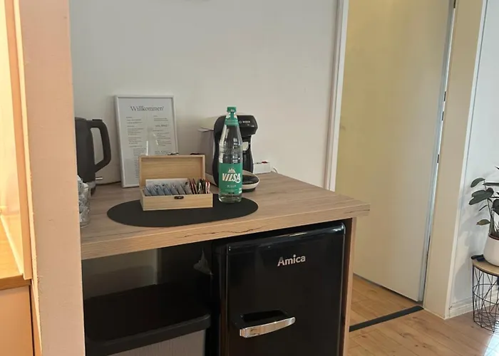 Savon#2 - Innenstadt Netflix-kueche-parking-wlan-kingsizebett-loggia * באד אויינהאוזן