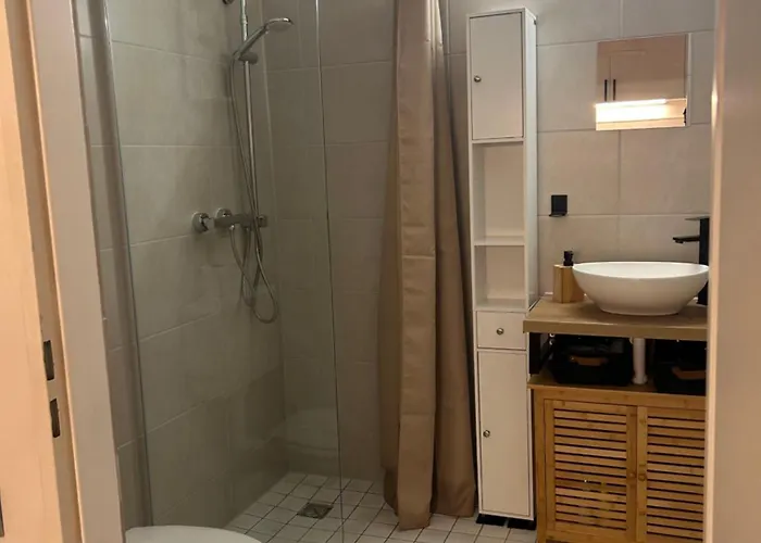 Savon#2 - Innenstadt Netflix-kueche-parking-wlan-kingsizebett-loggia *